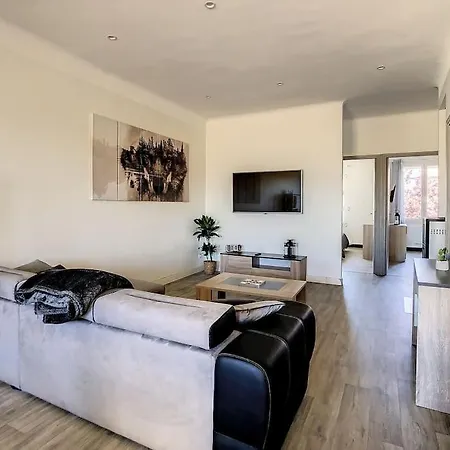 Homps - Avec Terrasse 4 Personnes Apartman Homps