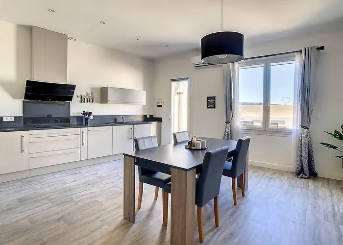 Homps - Avec Terrasse 4 Personnes * Homps (Aude)